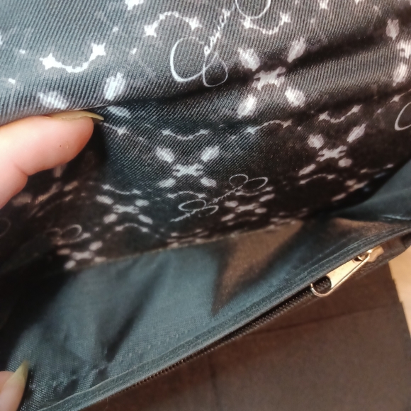 Jessica Simpson Black Silver Details Wallet / Clutch Approx 7.5 X 4 - Picture 7 of 13